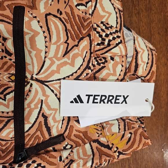 Addidas Terrex convertible trail pants NWT size 10 - Picture 3 of 8